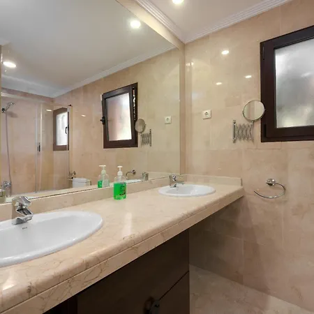 Con Piscina - Apartment *
