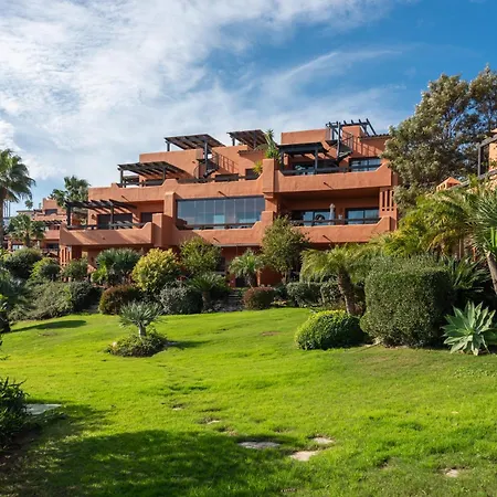 Con Piscina - * Estepona
